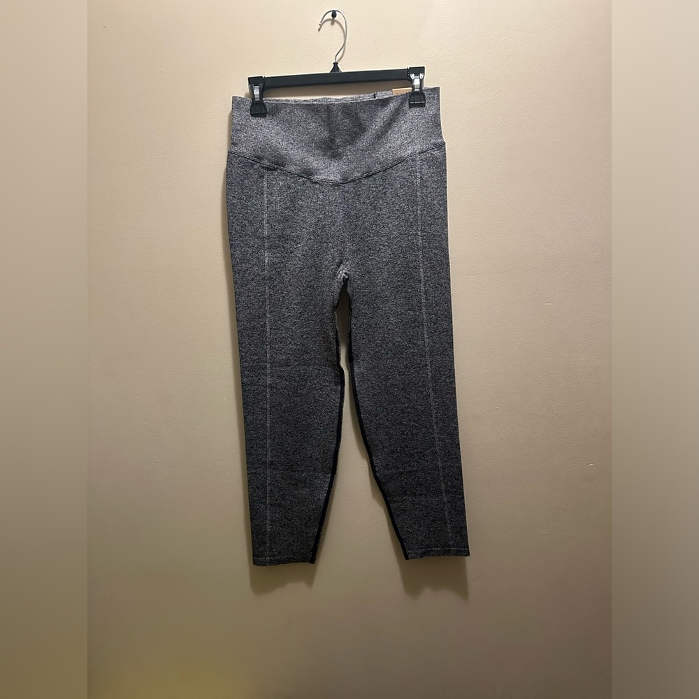 NWT vs PINK seamless leggings